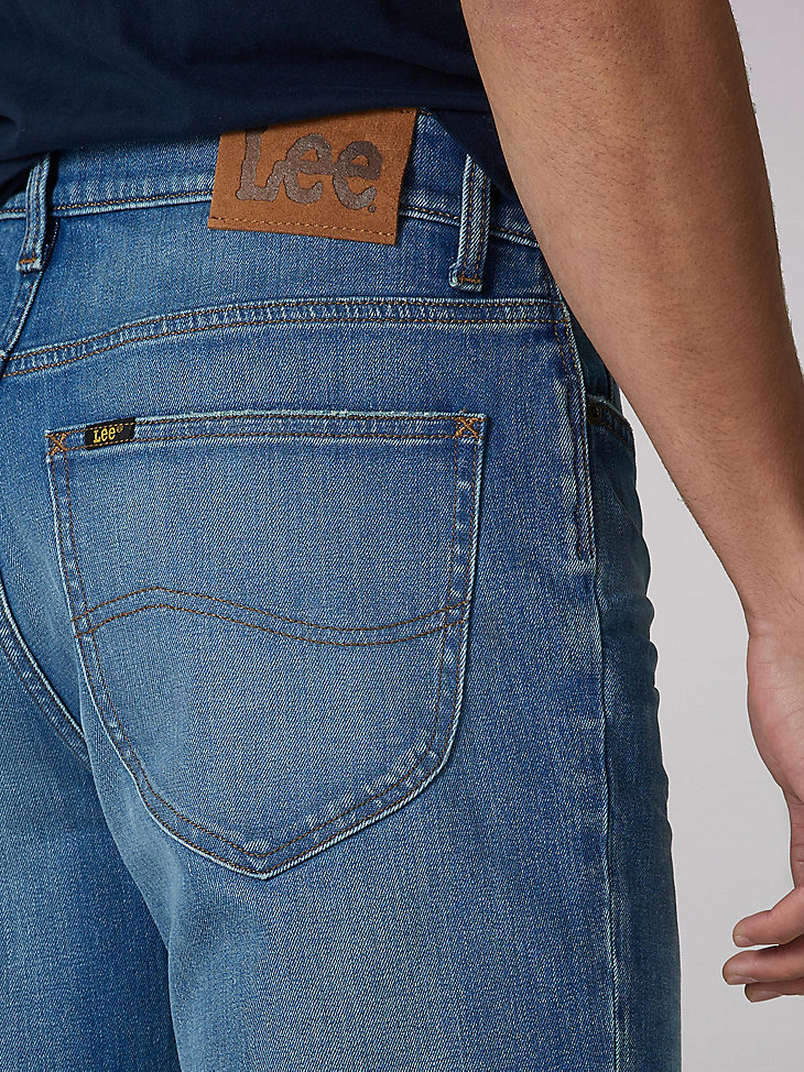 Men's Heritage 5 Pocket Regular Fit Straight Leg Jean in Chasin alternative view 5