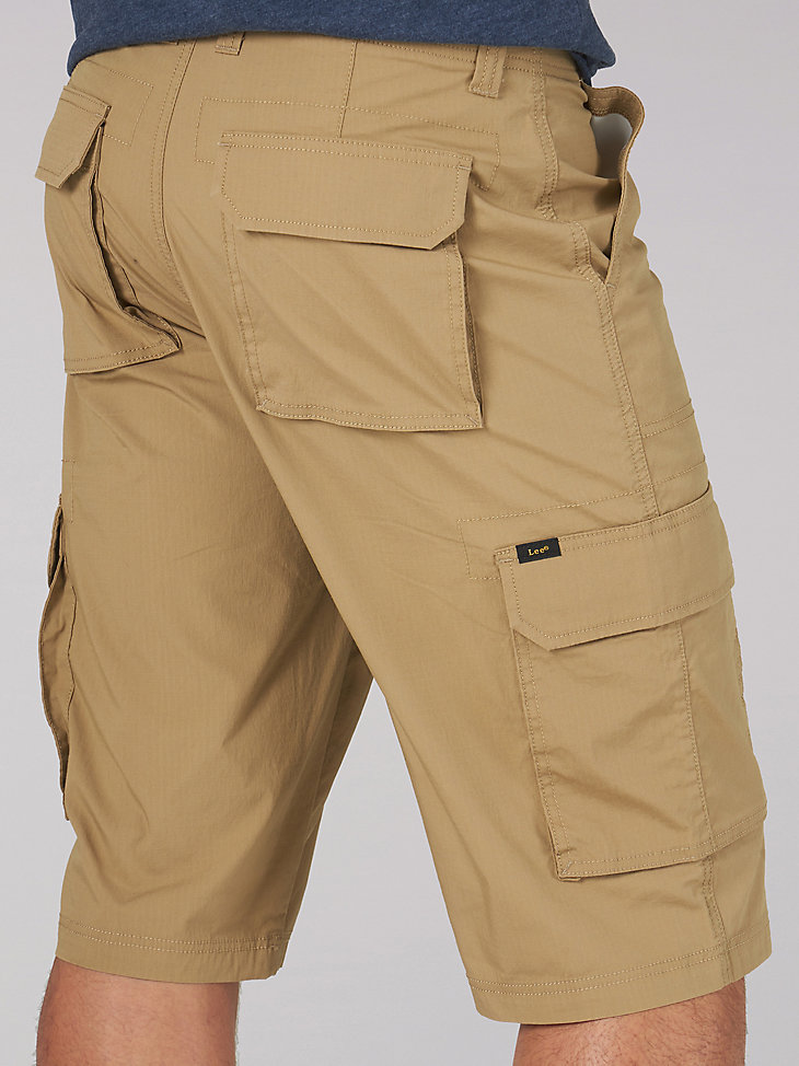 Men's Extreme Motion Cameron Relaxed Fit Cargo Short in KC Khaki alternative view 3