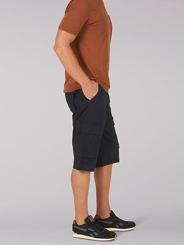Men's Extreme Motion Cameron Relaxed Fit Cargo Short in Union All Black alternative view 2