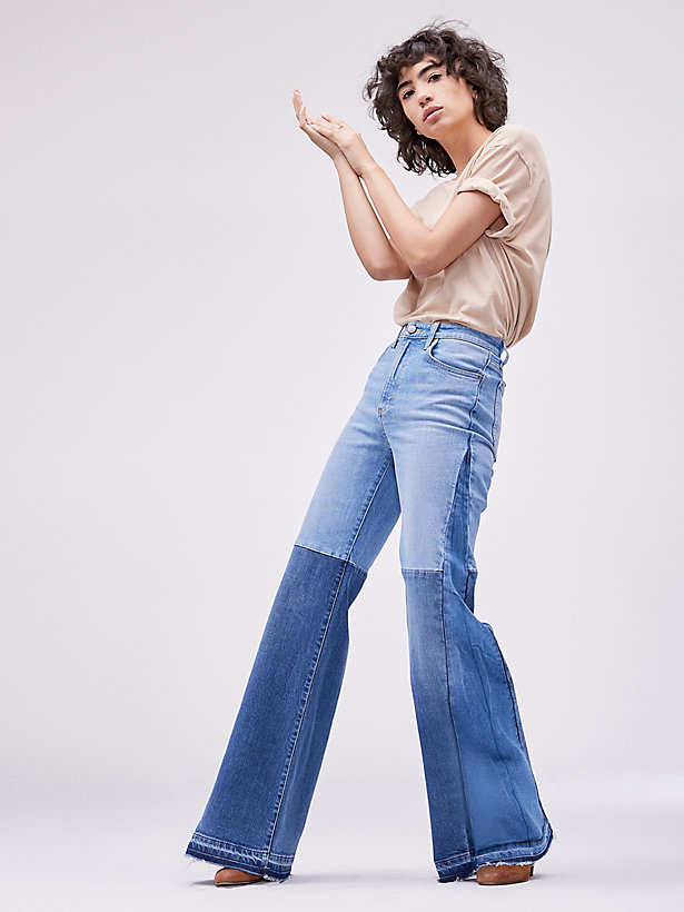 Women's Vintage Modern High Rise Pieced Flare Jean