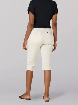 Details about   Lee Women's Relaxed-Fit Taylor Capri Pant 