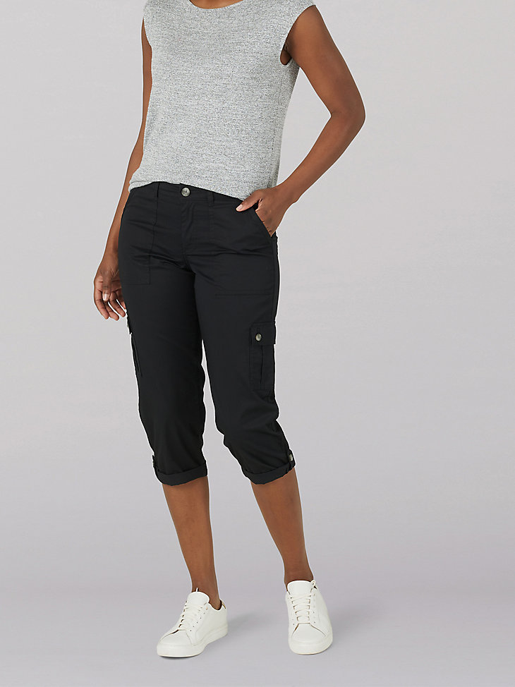 Lee Womens Petite Relaxed Fit Quinn Knit Waist Cargo Capri Pant Lee Womens Petite Relaxed Fit Quinn Knit Waist Cargo Capri Pant