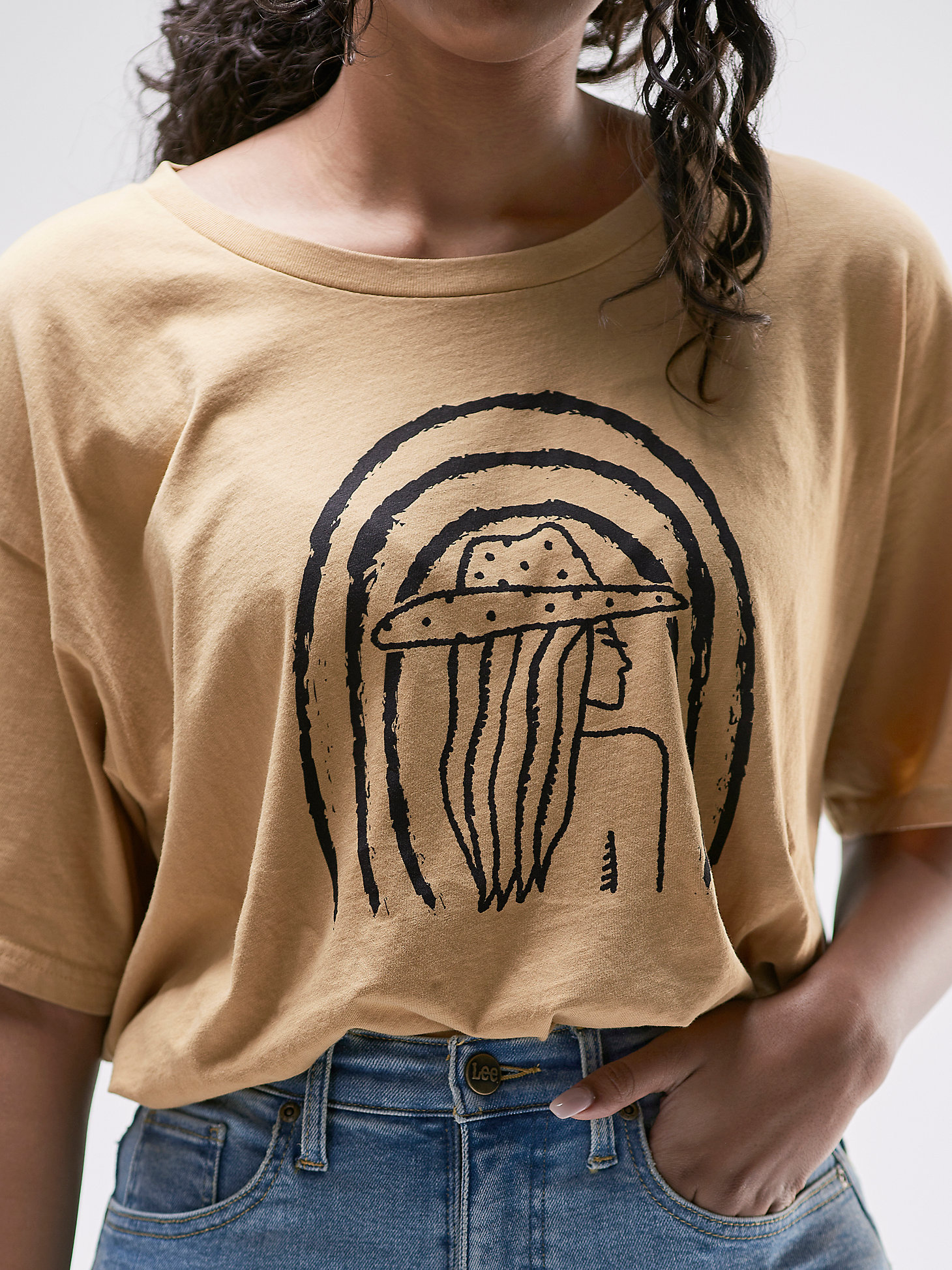 Women's Vintage Modern Oversized Graphic Tee in Pale Gold alternative view 2