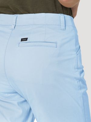 Women's Legendary Chino Bermuda in Blue Sky alternative view 4