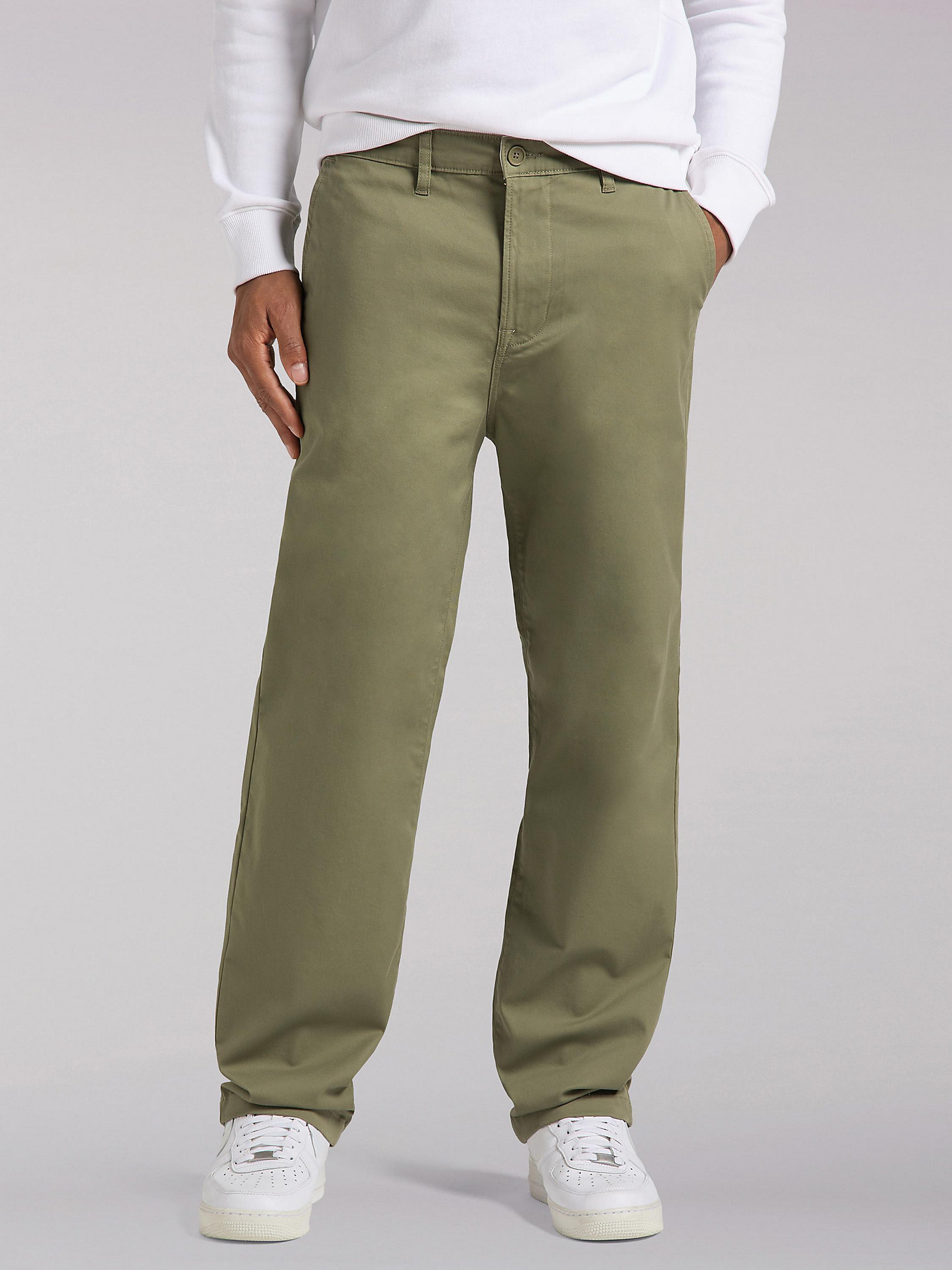 Men's European Collection Chetopa Relaxed Fit Chino in Olive Green alternative view 1