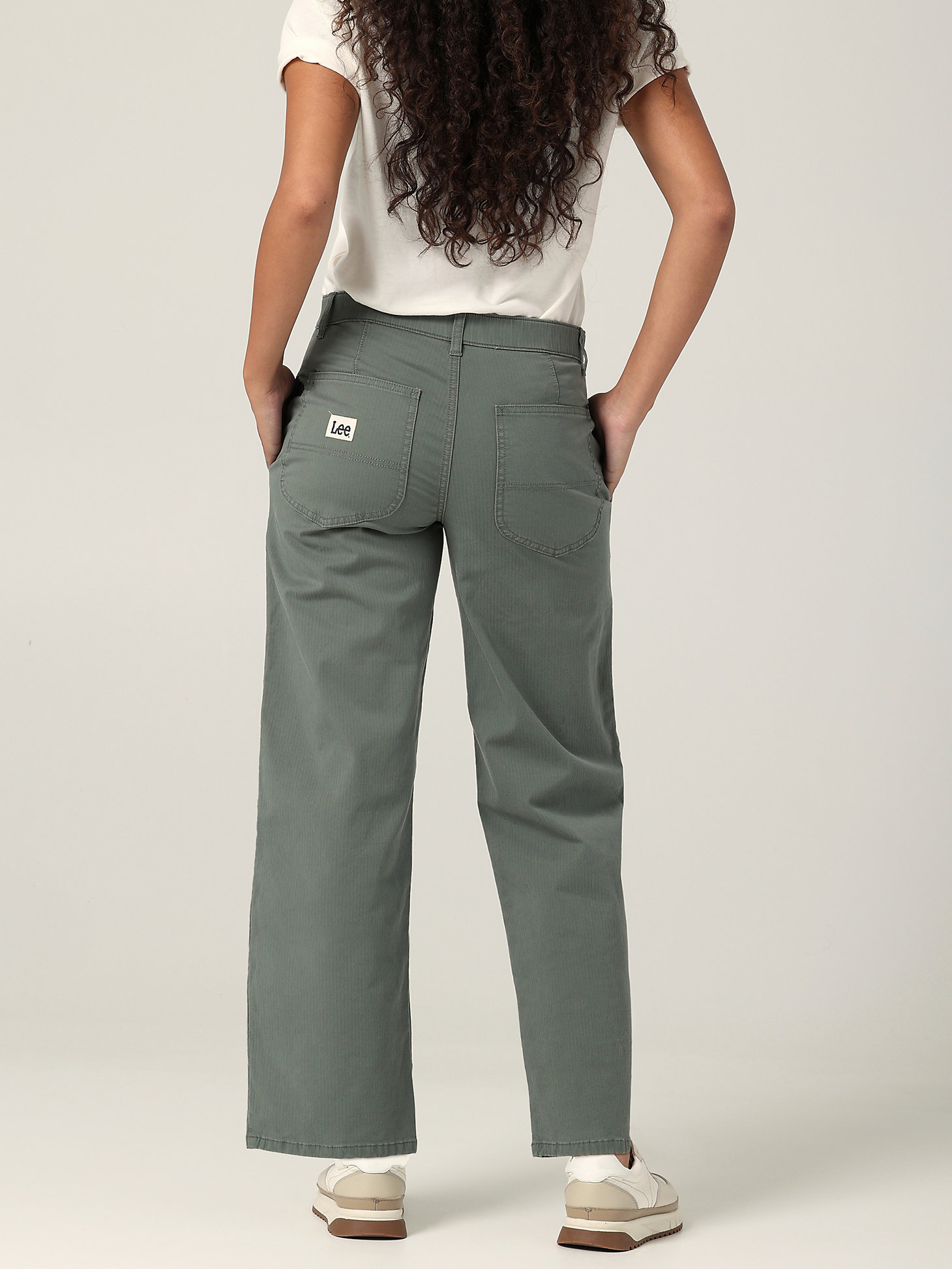 Women's Ultra Lux Relaxed Straight Pant in Fort Green alternative view 1