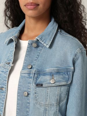 Denim Jacket - Light denim blue - Ladies