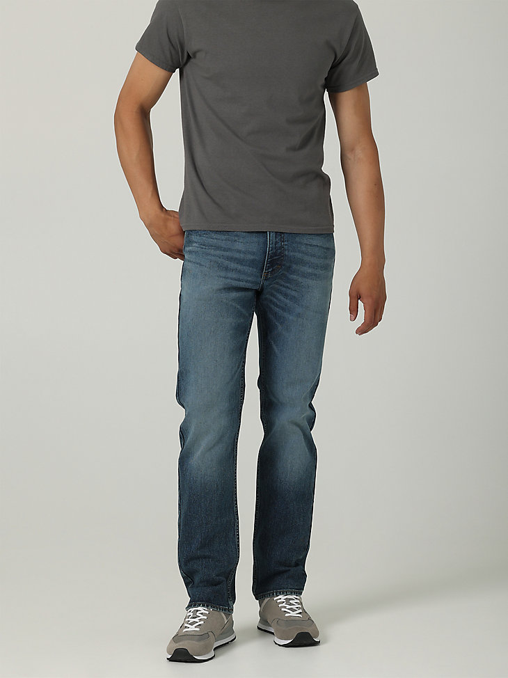 Men's Relaxed Fit Tapered Jean in Mikheil main view