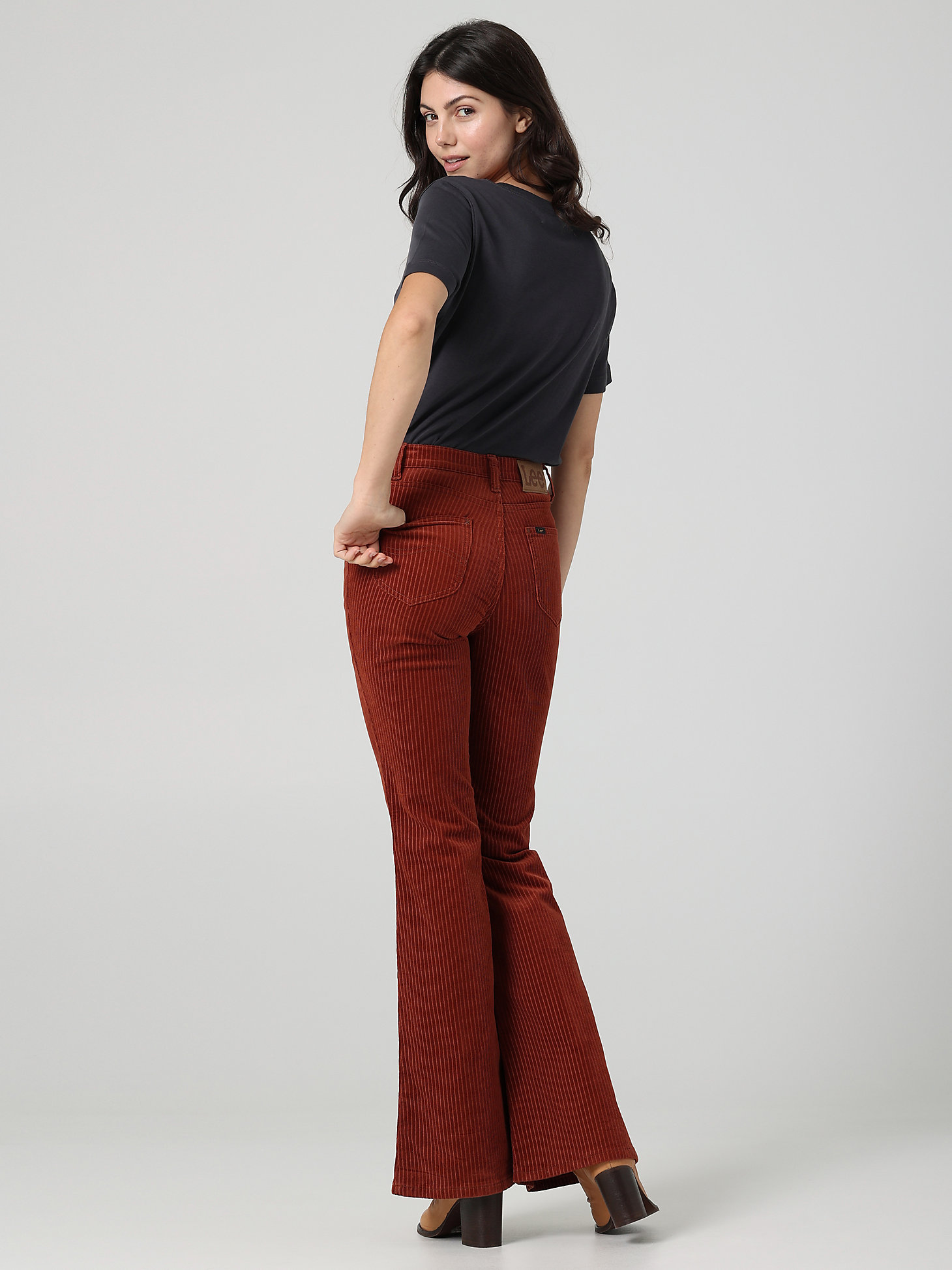 Women's Vintage Modern High Rise Flare Jean  in Sweet Maple alternative view 1