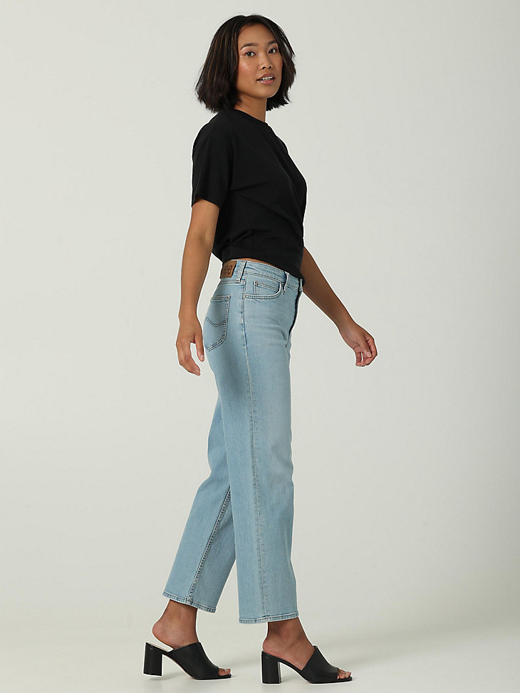 Women’s Lee European Collection High Rise Crop Wide Leg Jean alternative view 2