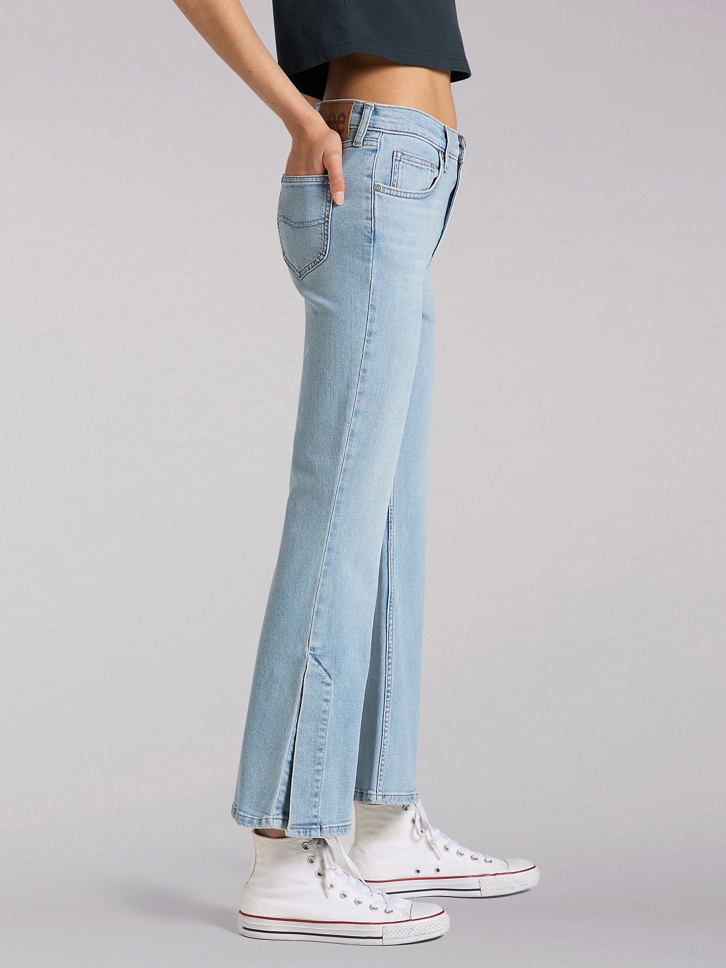 Women's Lee European Collection High Rise Split Flare Jean in Sunbleach alternative view 2