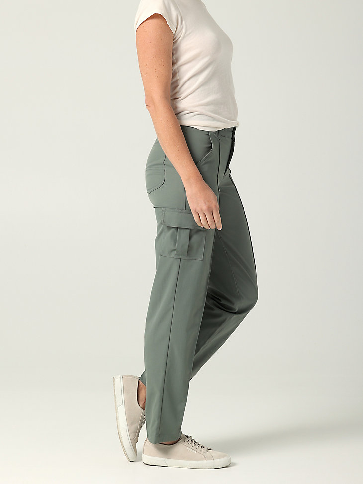 Women's Flex-to-Go Seamed Cargo Straight Leg Pant in Fort Green alternative view 2