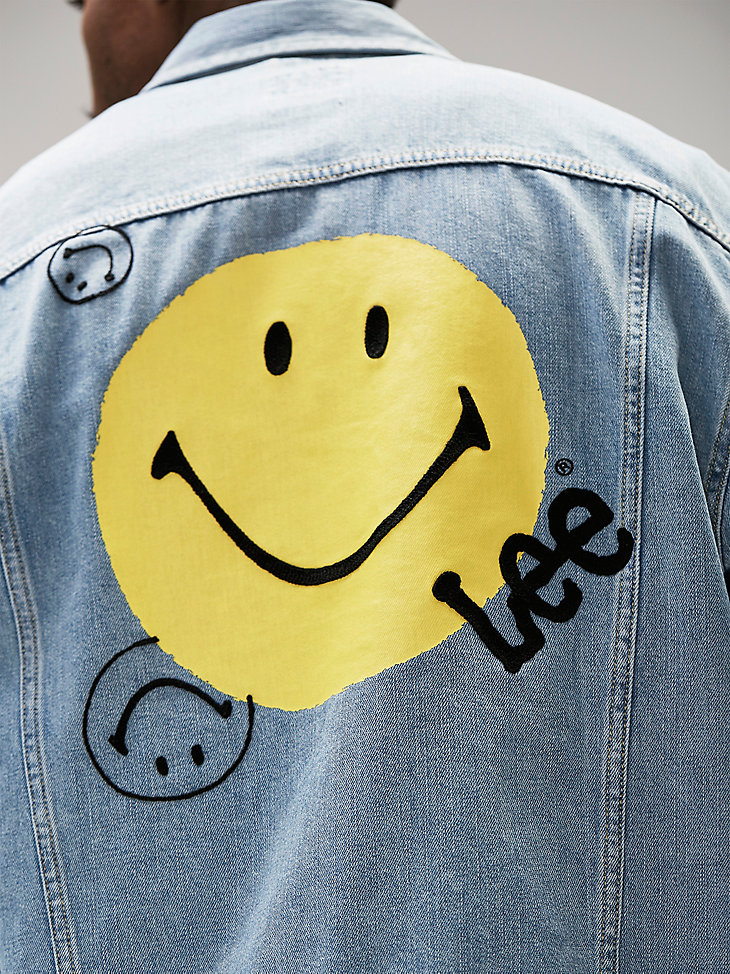 Men's Lee® x Smiley® Smiley Denim Jacket in Mid Light Shade alternative view 5