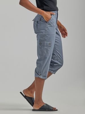 Women's Ultra Lux with Flex-to-Go Relaxed Cargo Capri in Tech Grey alternative view 2