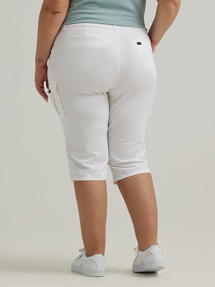 Women's Ultra Lux with Flex-to-Go Relaxed Cargo Skimmer (Plus) in White alternative view