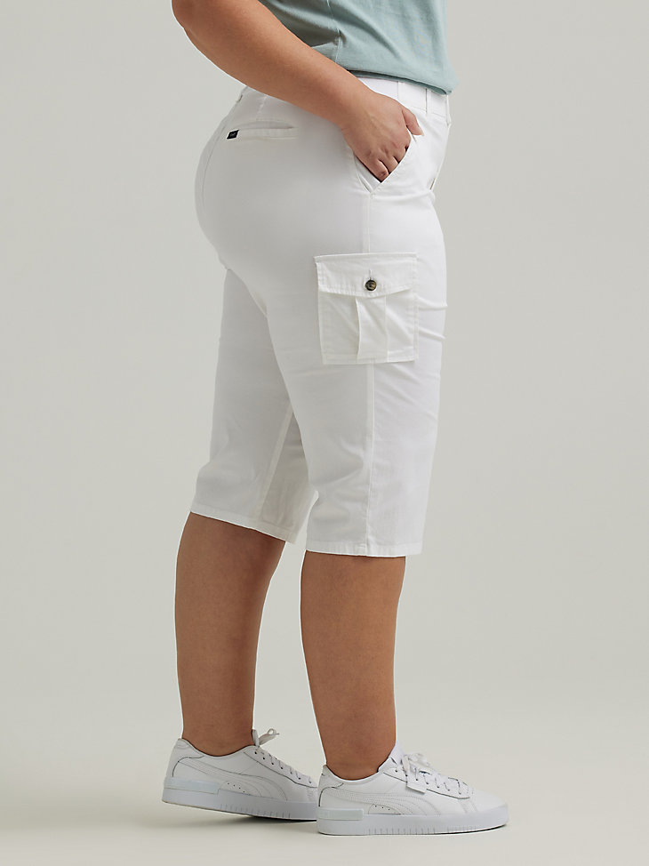 Women's Ultra Lux with Flex-to-Go Relaxed Cargo Skimmer (Plus) in White alternative view 2