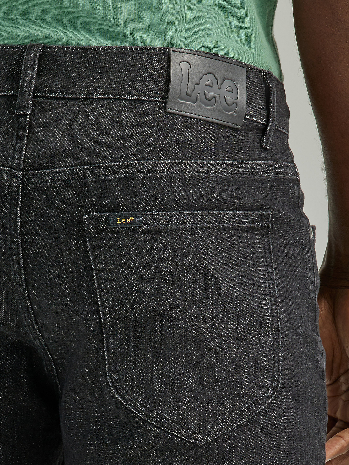 Men's Legendary Regular Fit 5- Pocket Short in Washed Black alternative view 4