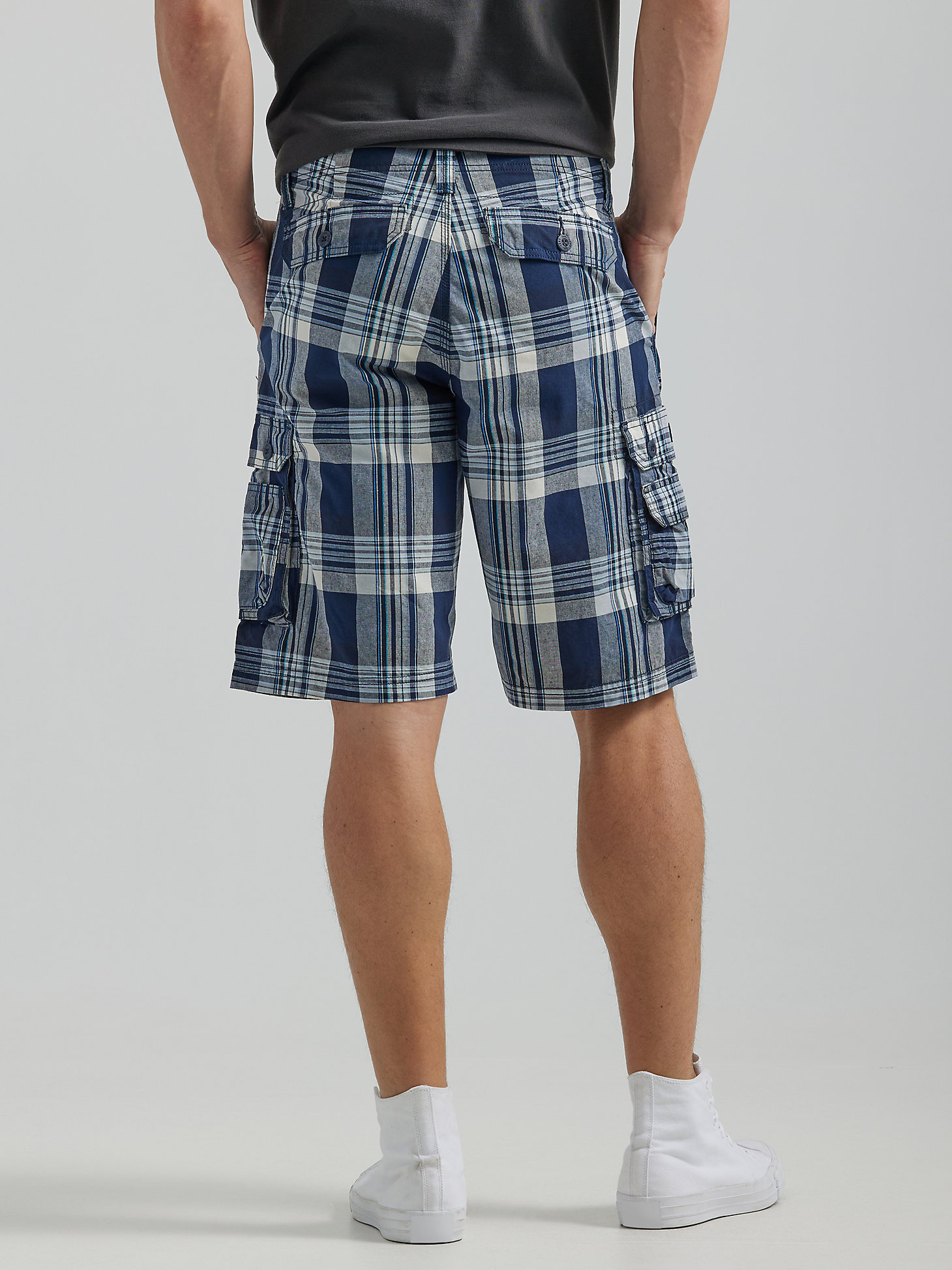 Men's Lee Wyoming Cargo Short in New Blue Plaid alternative view 1