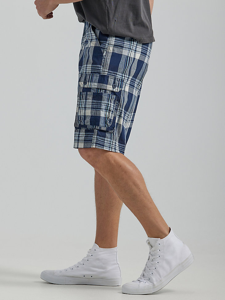 Men's Lee Wyoming Cargo Short in New Blue Plaid alternative view 3