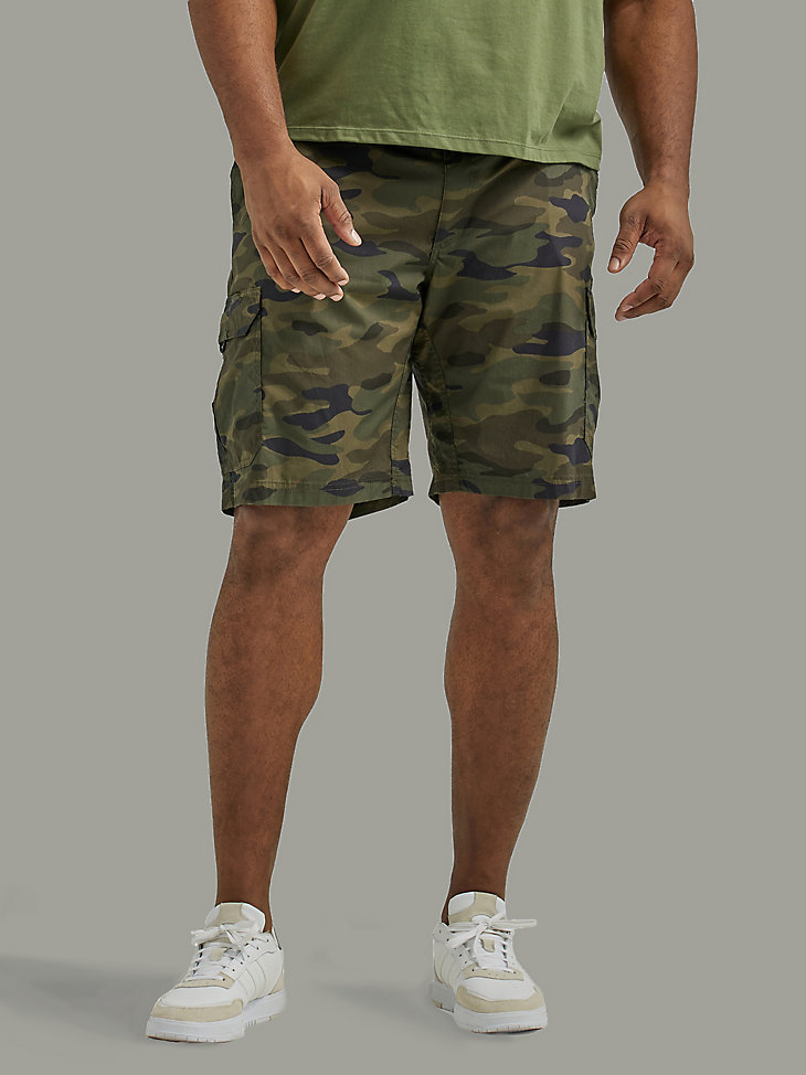 Men's Extreme Motion Crossroads Short (Big & Tall) in Traditional Camo main view