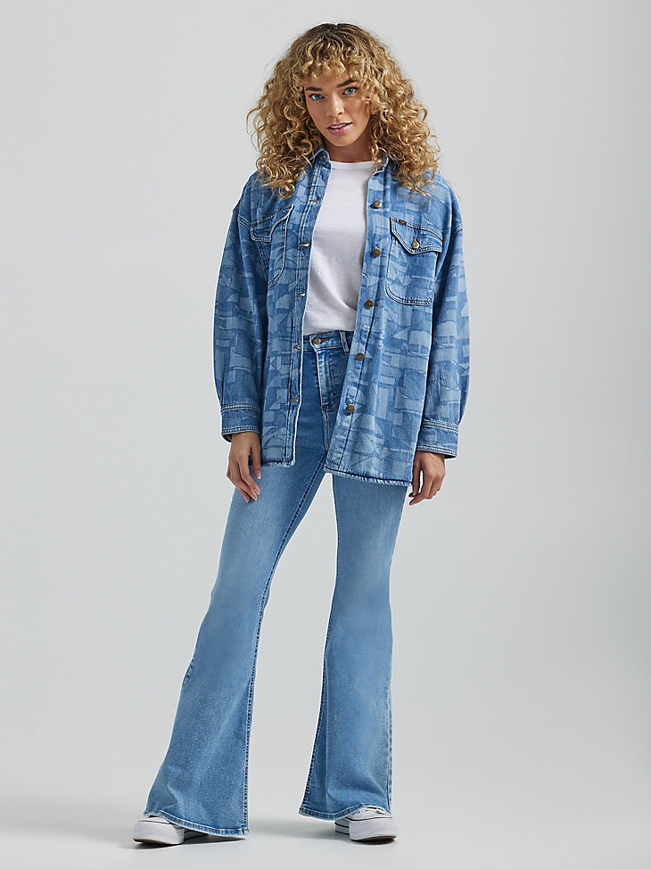 Women's Vintage Modern High Rise Ever Fit™ Flare Jean in Rushing In Light alternative view 6