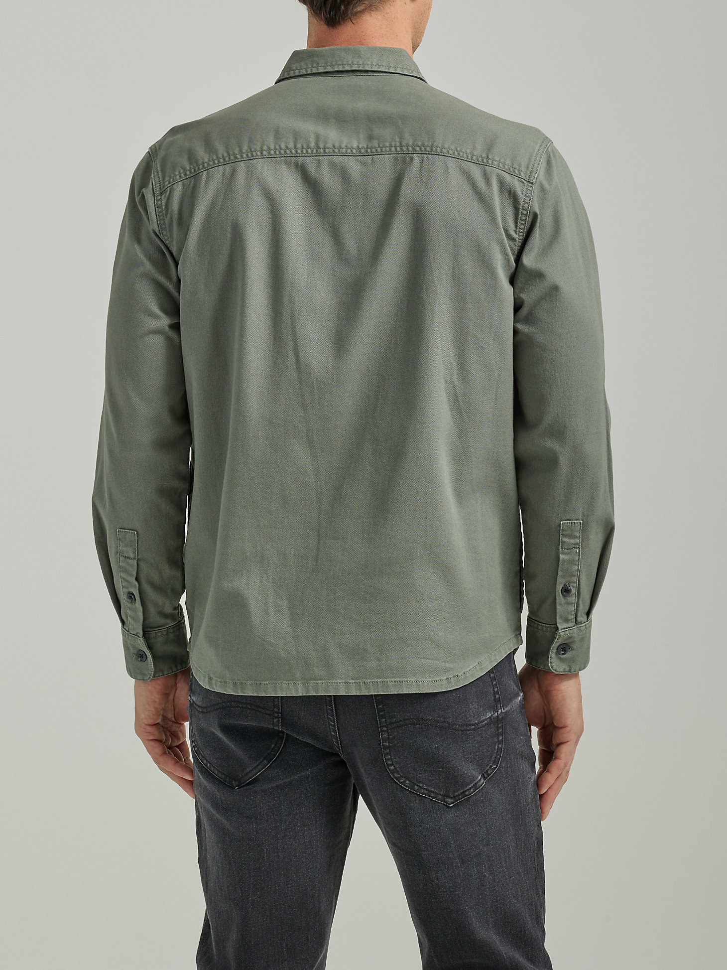 Men's Workwear Solid Overshirt in Fort Green alternative view 1