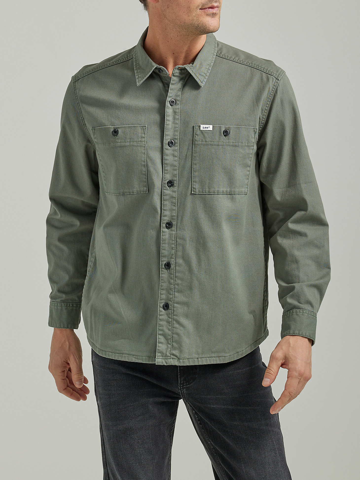 Men's Workwear Solid Overshirt in Fort Green main view