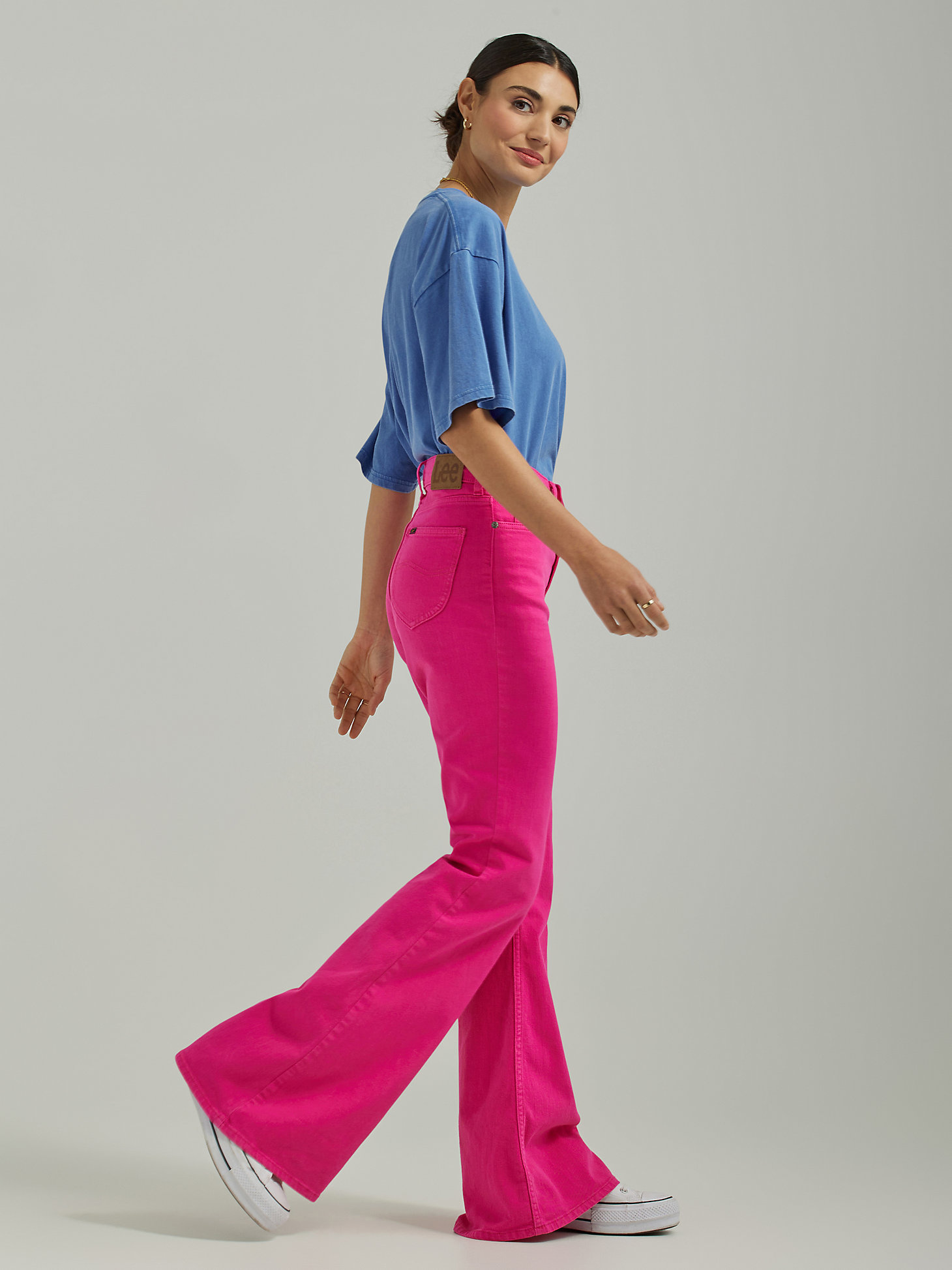 Women's Vintage Modern High Rise Flare Jean in Roxie Pink alternative view 2