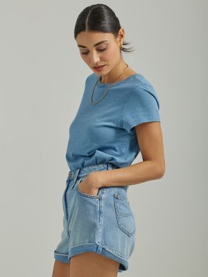 Women's High Rise Pleated Denim Short in Frosted Blue