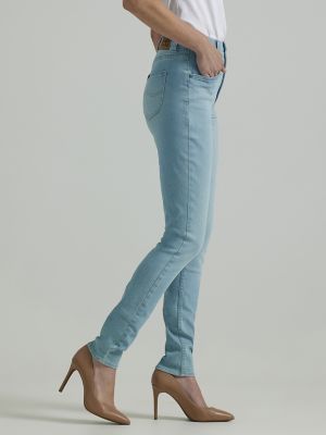 Women's Ultra Lux Comfort Skinny Leg Jean in White Veil alternative view 3