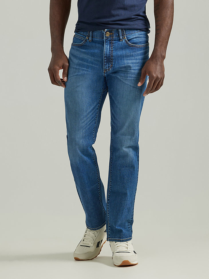Men's Extreme Motion Athletic Tapered Leg Jean in Ellos main view