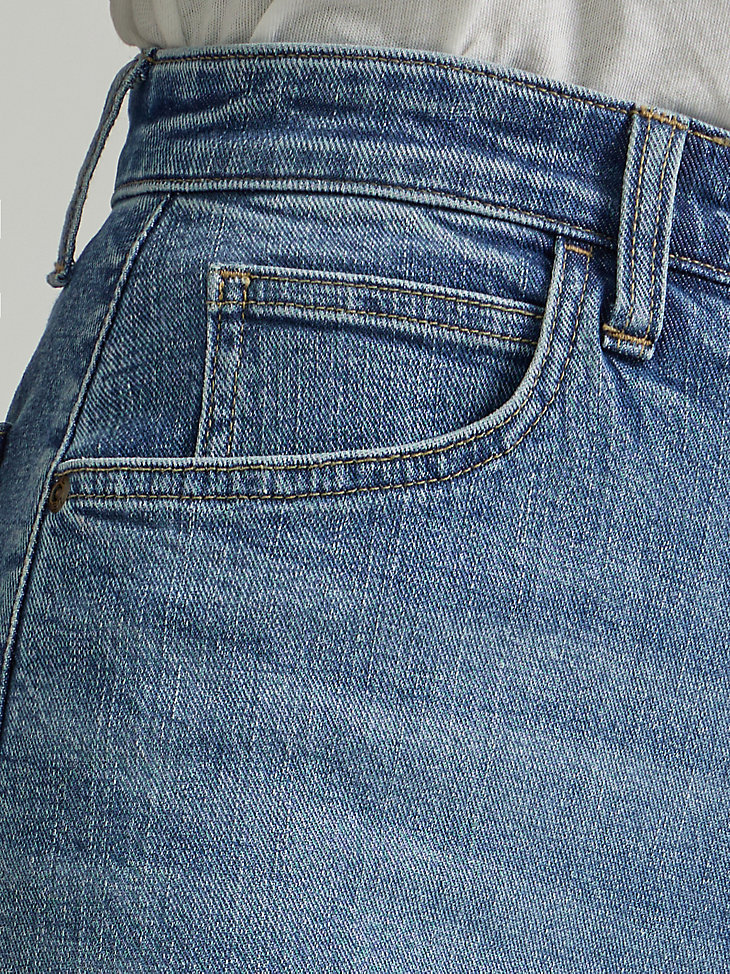 Women's Legendary Trouser Jean in Elevated Retro Blue alternative view 4