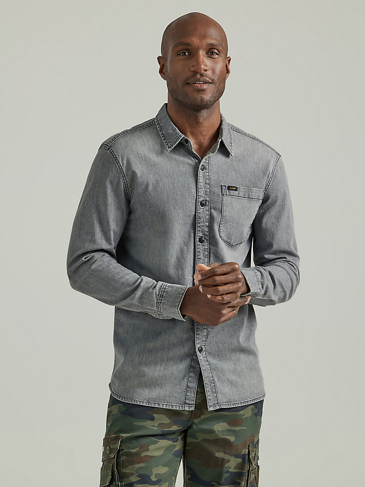 Men's Extreme Motion All Purpose Denim Button Down Shirt in Gray Wash