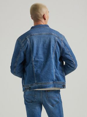 The Levi's Sherpa Trucker Jacket Is on Sale Starting at $61