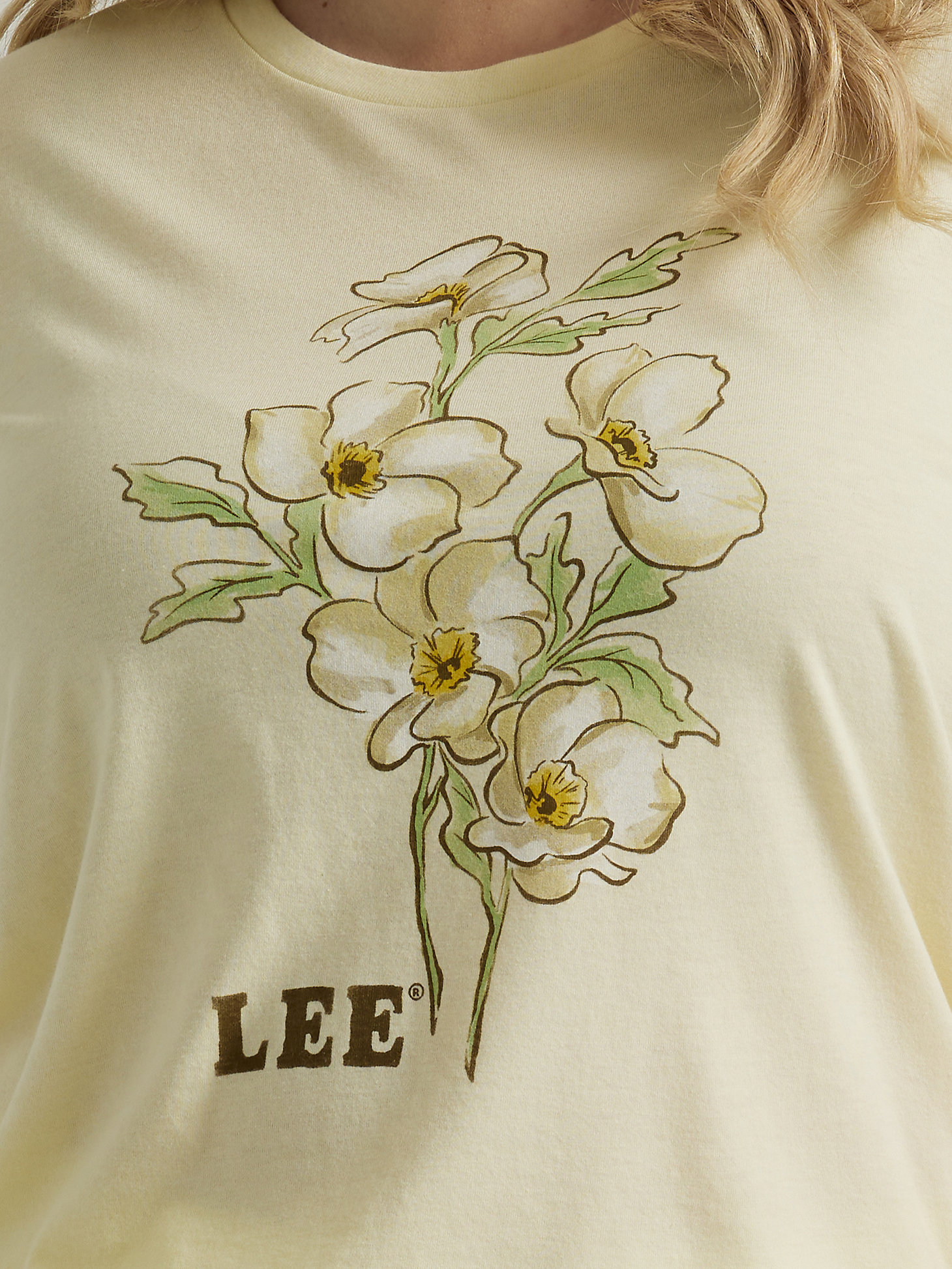 Women's Lee Flowers Graphic Tee (Plus) in Sunwashed Heather alternative view 2