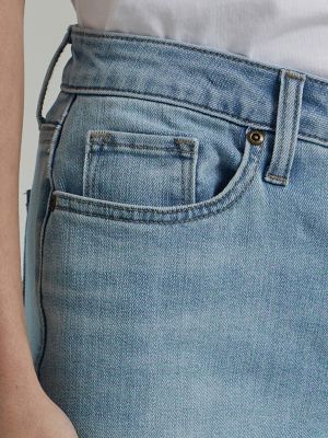 Women's Legendary Regular Bootcut Jean in Skygazing Blue alternative view 4