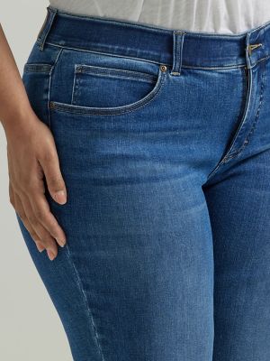 Women's Ultra Lux Comfort with Flex Motion Straight Jean (Plus) in Cobalt Sheen alternative view 4