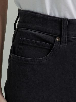 Women's Ultra Lux Comfort with Flex Motion Straight Jean (Petite) in Midnight Bloom alternative view 4