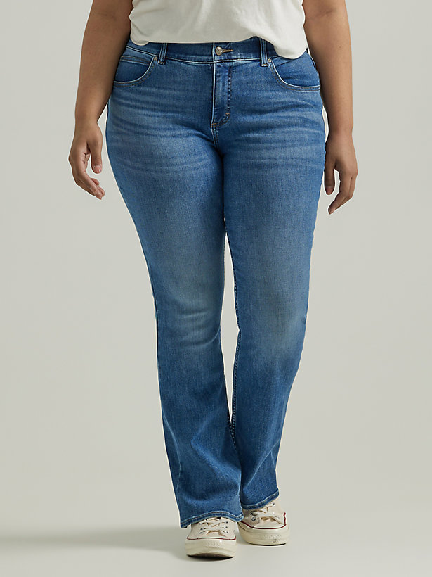 Women's Ultra Lux Comfort with Flex Motion Bootcut Jean (Plus)