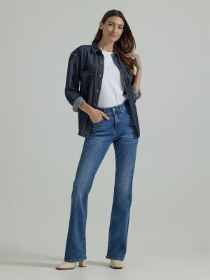 Women's Ultra Lux Comfort with Flex Motion Bootcut Jean (Petite)