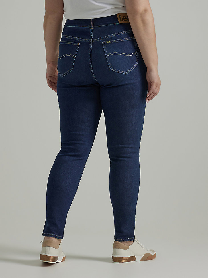 Women's Ultra Lux Comfort with Flex Motion Skinny Jean (Plus) in Deepest Dark alternative view 2