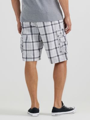 Men's Legendary Wyoming Cargo Short in Grey Plaid alternative view 2