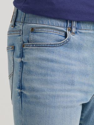 Men's Extreme Motion Regular Fit Straight Leg Jean in Frosty Ash alternative view 4