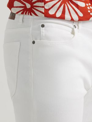 Men's Extreme Motion Regular Fit Straight Leg Jean in White alternative view 4
