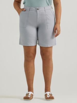 Women's Ultra Lux Comfort with Flex-To-Go Relaxed Fit Utility Bermuda (Plus) in Material Grey alternative view