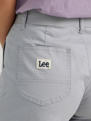Women's Ultra Lux Comfort with Flex-To-Go Relaxed Fit Utility Bermuda in Material Grey alternative view 4