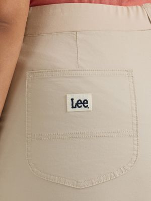 Women's Ultra Lux Comfort with Flex-To-Go Relaxed Fit Utility Bermuda (Plus) in Greige