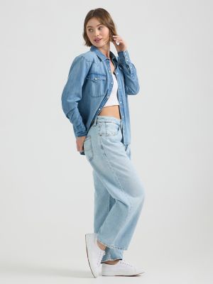 Women's Loose Crop Button-Fly Jean in Brightest Day alternative view 3