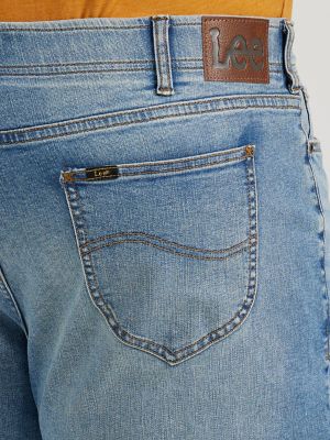 Men's Extreme Motion MVP Relaxed Straight Jean (Big & Tall) in Knox alternative view 4