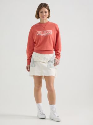 Women's Lee Jeans Crew Neck Graphic Sweatshirt in Poppy alternative view